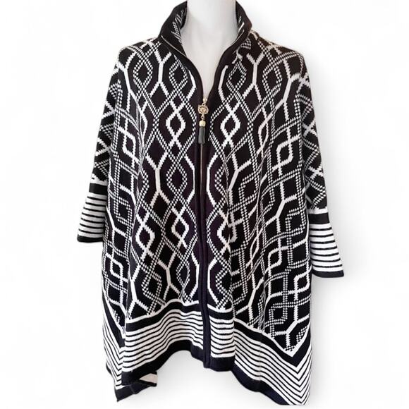Anne Klein Black and White Geometric Poncho Sweater NWT Size L - Picture 1 of 9